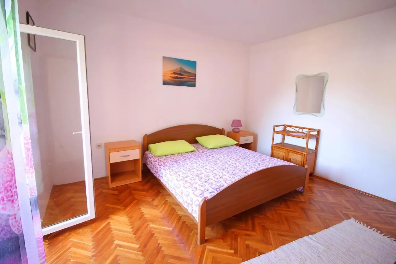 Apartmán Dubravka Dinjiška